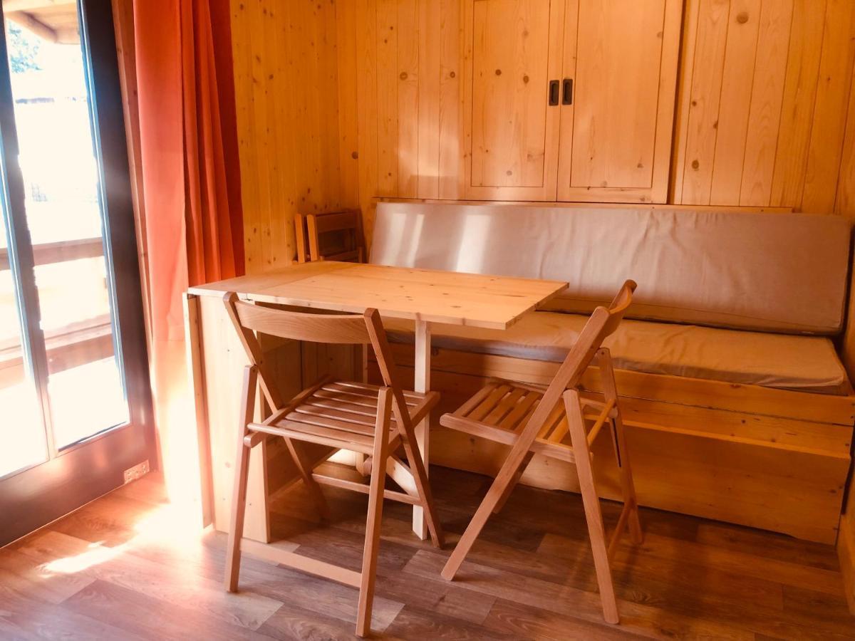 Lodges Du Camping Les 4 Saisons Grane Esterno foto